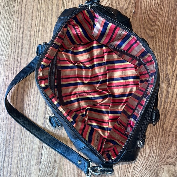 Tignanello black purse - Picture 4 of 5